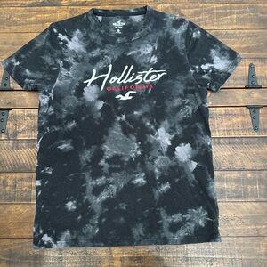 Hollister Black and Gray Tie-Dye Tee